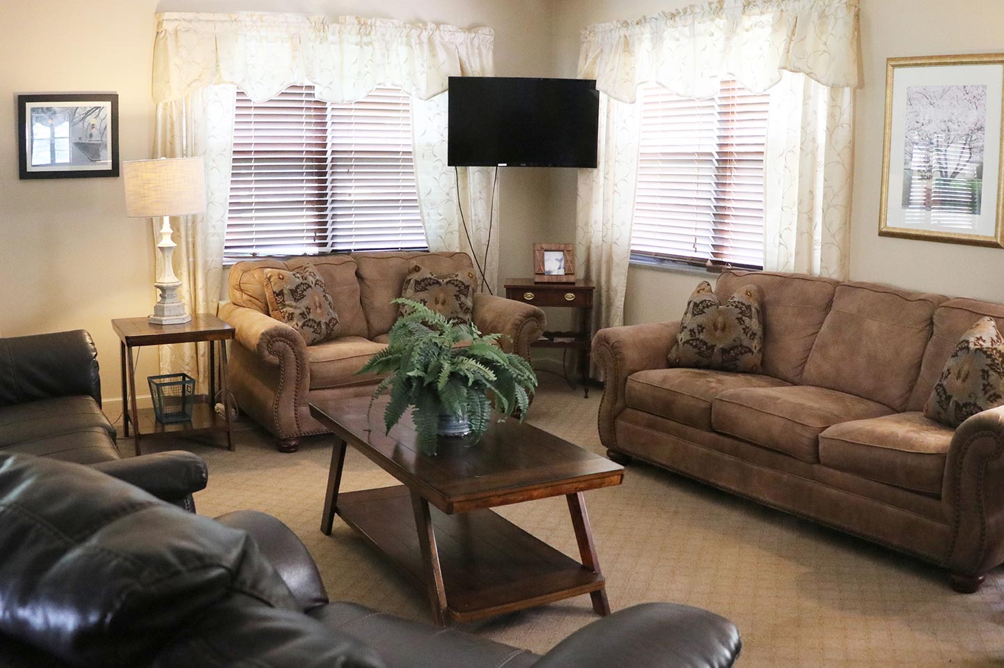 The Goodwin Guest House livingroom